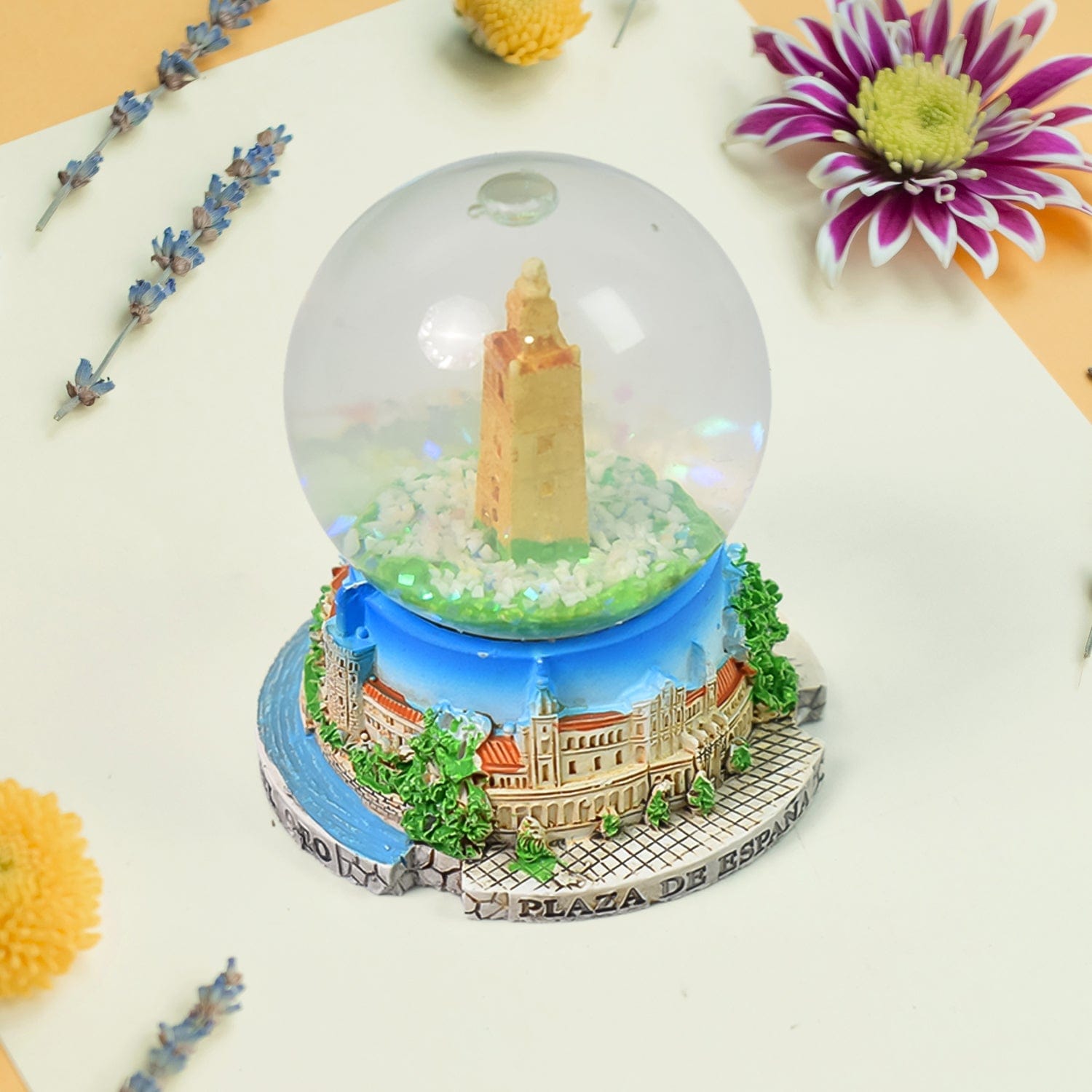 Charming Desk Snow Globe Souvenir Decoration - Perfect Gift for All Occasions