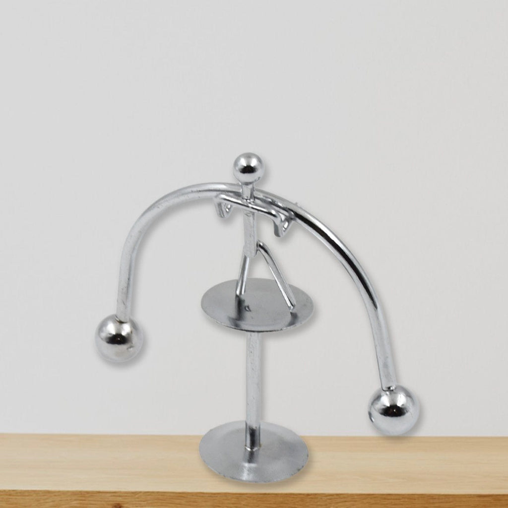 Mini Steel Perpetual Motion Desk Balance Toy for Physics Decor