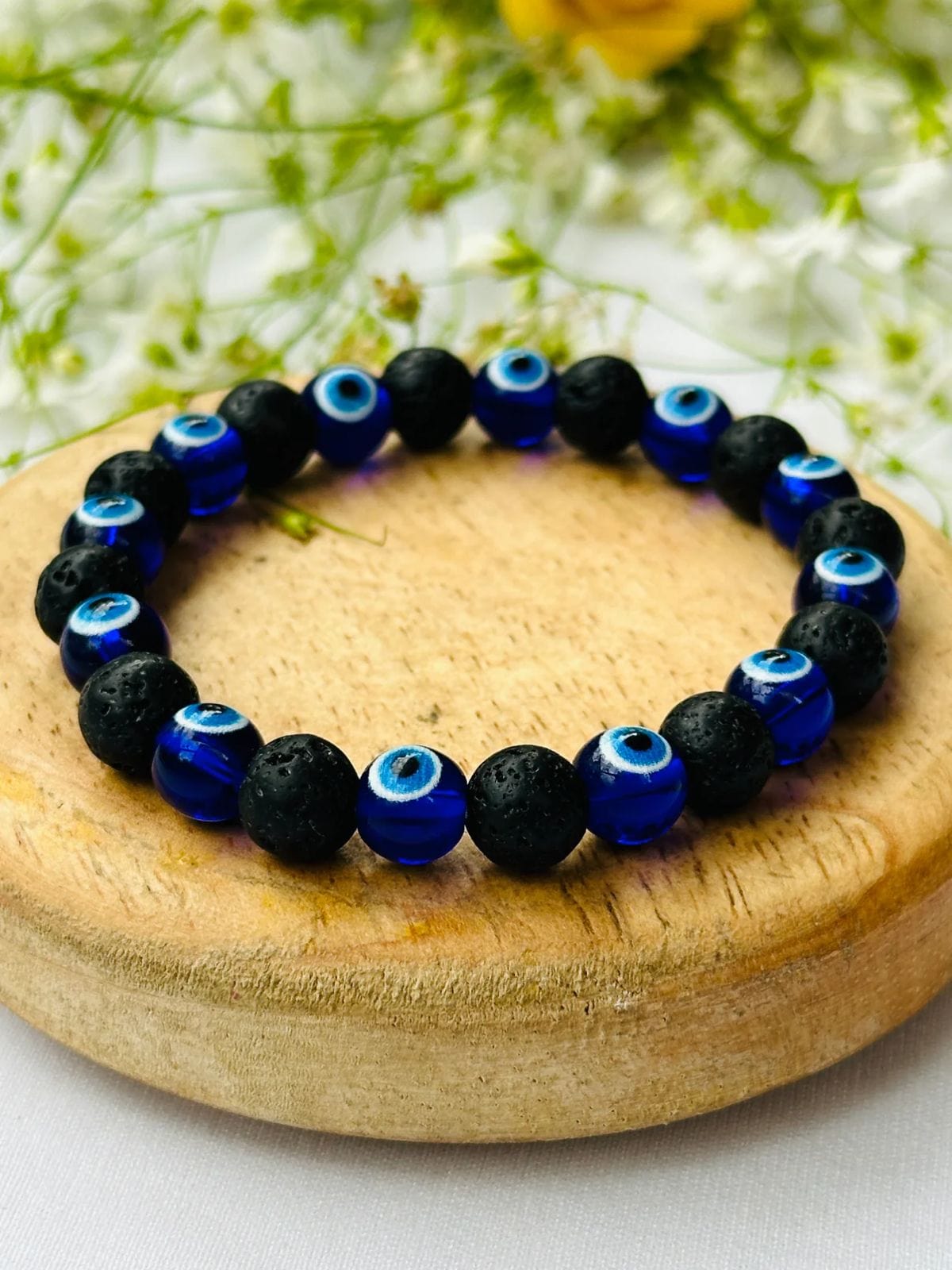 Enchanting Blue Evil Eye Crystal Bracelet for Protection & Style