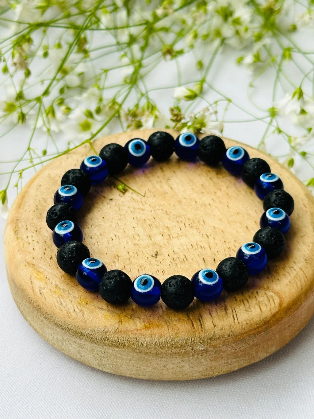 Enchanting Blue Evil Eye Crystal Bracelet for Protection & Style