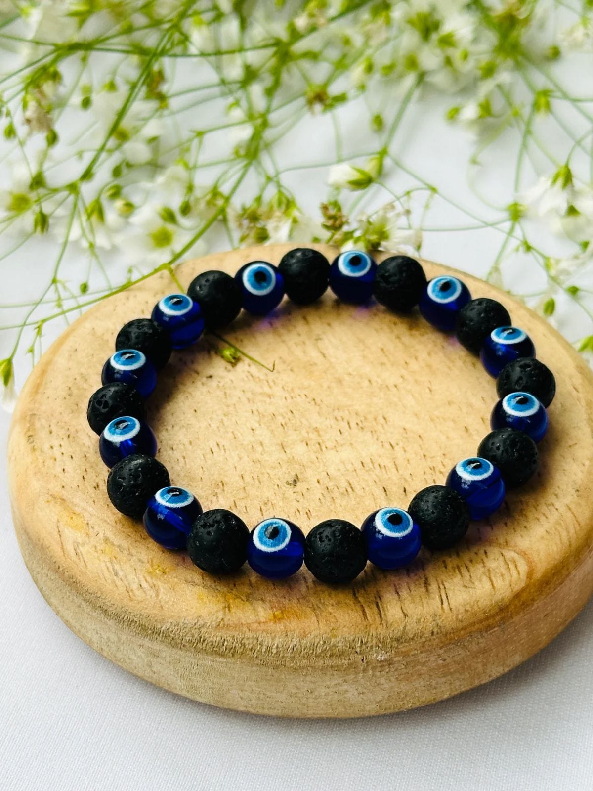 Enchanting Blue Evil Eye Crystal Bracelet for Protection & Style