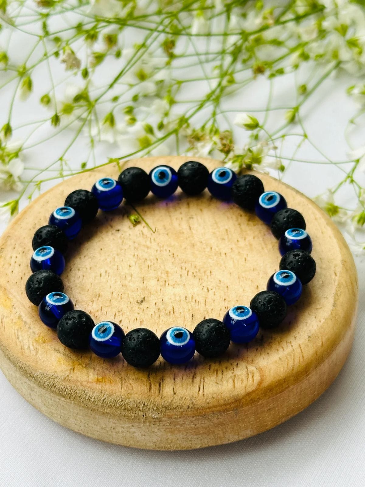 Enchanting Blue Evil Eye Crystal Bracelet for Protection & Style