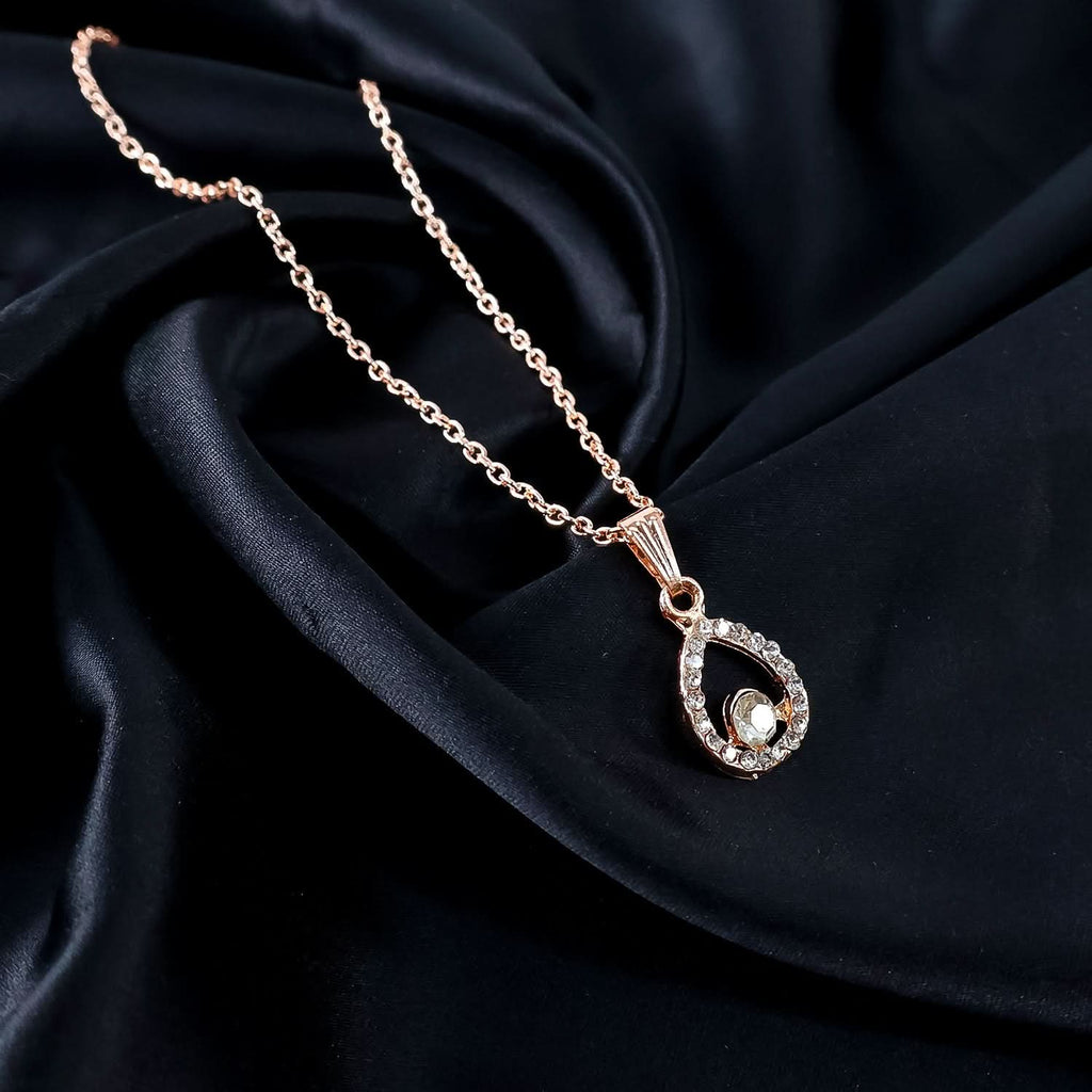 Elegant Gold Teardrop Pendant Necklace for Women - Shimmering Crystal Rhinestone Choker